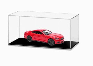 Gablota z plexi 3 mm na model 18x10x10 cm + 3 mm podstawki