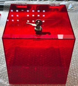 OUTLET - Skarbonka, urna z plexi 20x20x20 cm - plexi 4 mm